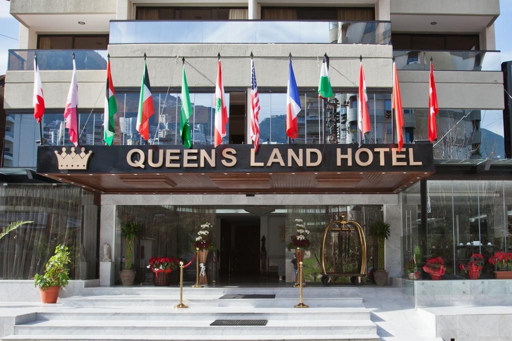 Queens Land Hotel Jounieh Buitenkant foto